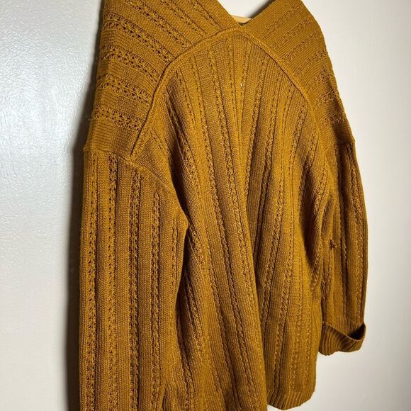 CLEARANCE! Brown Full Circle Trends Open Front Sweater Size M EUC - Picture 4 of 6
